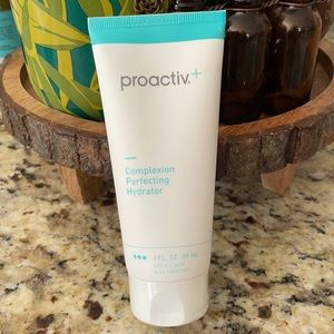 Proactiv Complexion Perfecting Hydrator